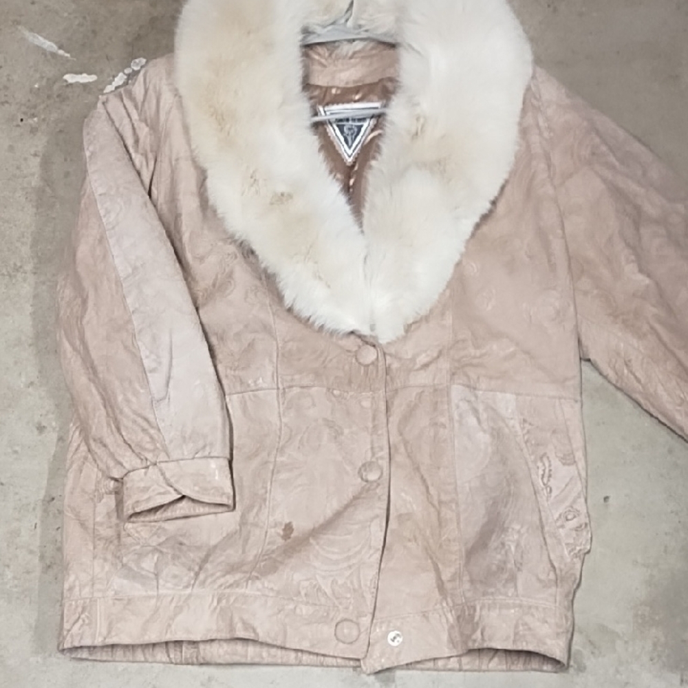 Women's Beige Faux Fur Collar Coat